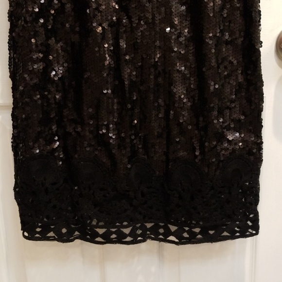 Black Sequin and Lace Petra Party Cocktail Dress - Picture 3 of 6